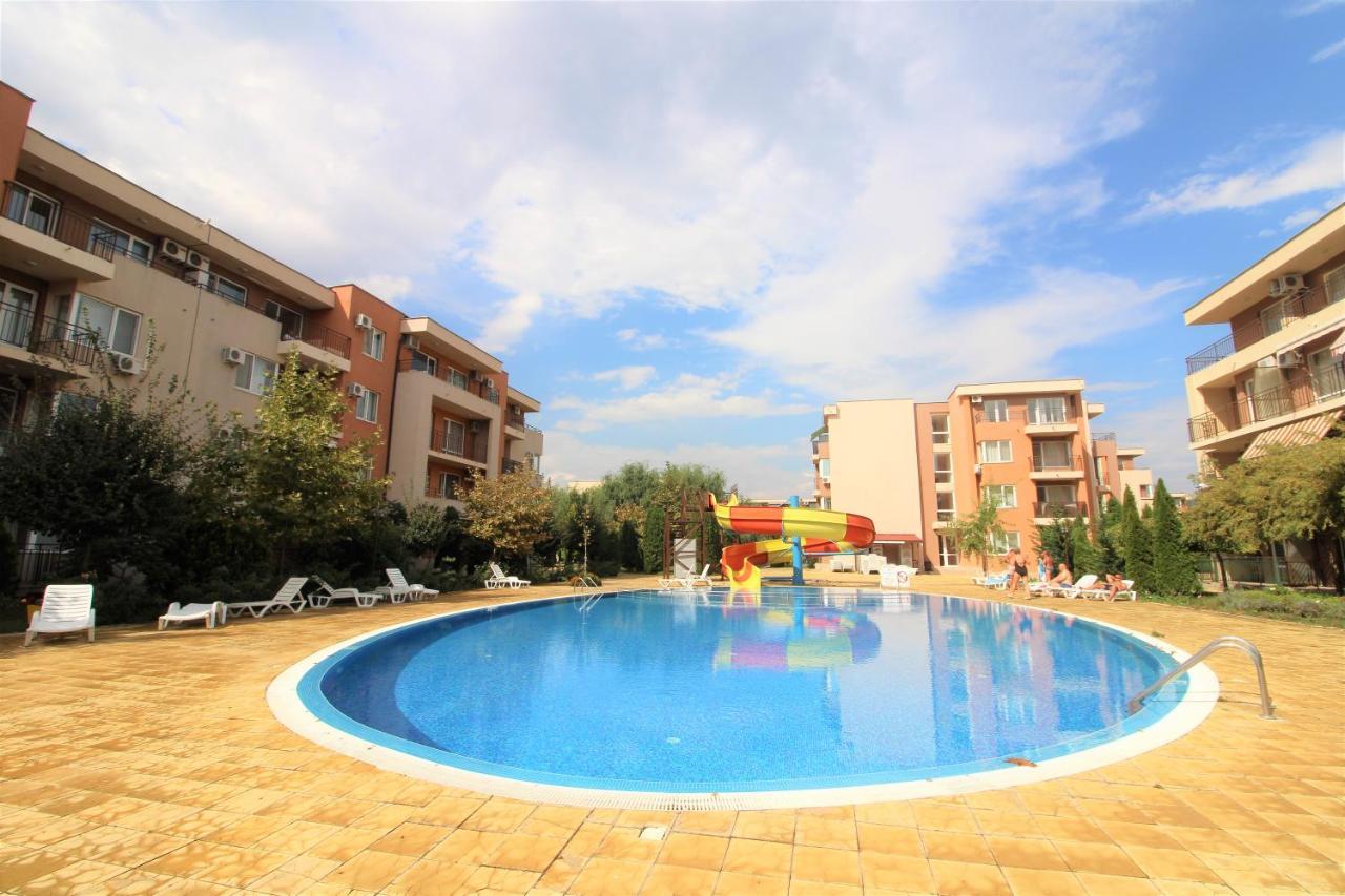 Holiday-Orchid Menada Apartments Slăntjev Brjag Exteriör bild