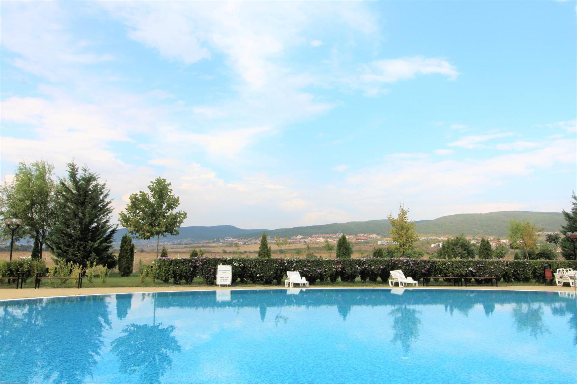 Holiday-Orchid Menada Apartments Slăntjev Brjag Exteriör bild