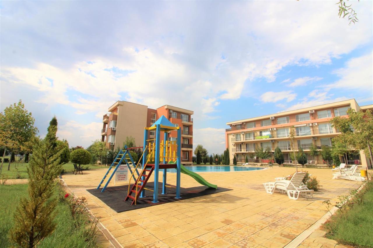 Holiday-Orchid Menada Apartments Slăntjev Brjag Exteriör bild