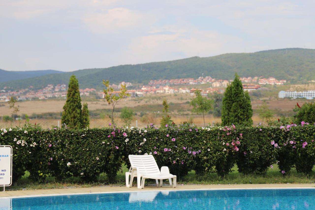 Holiday-Orchid Menada Apartments Slăntjev Brjag Exteriör bild