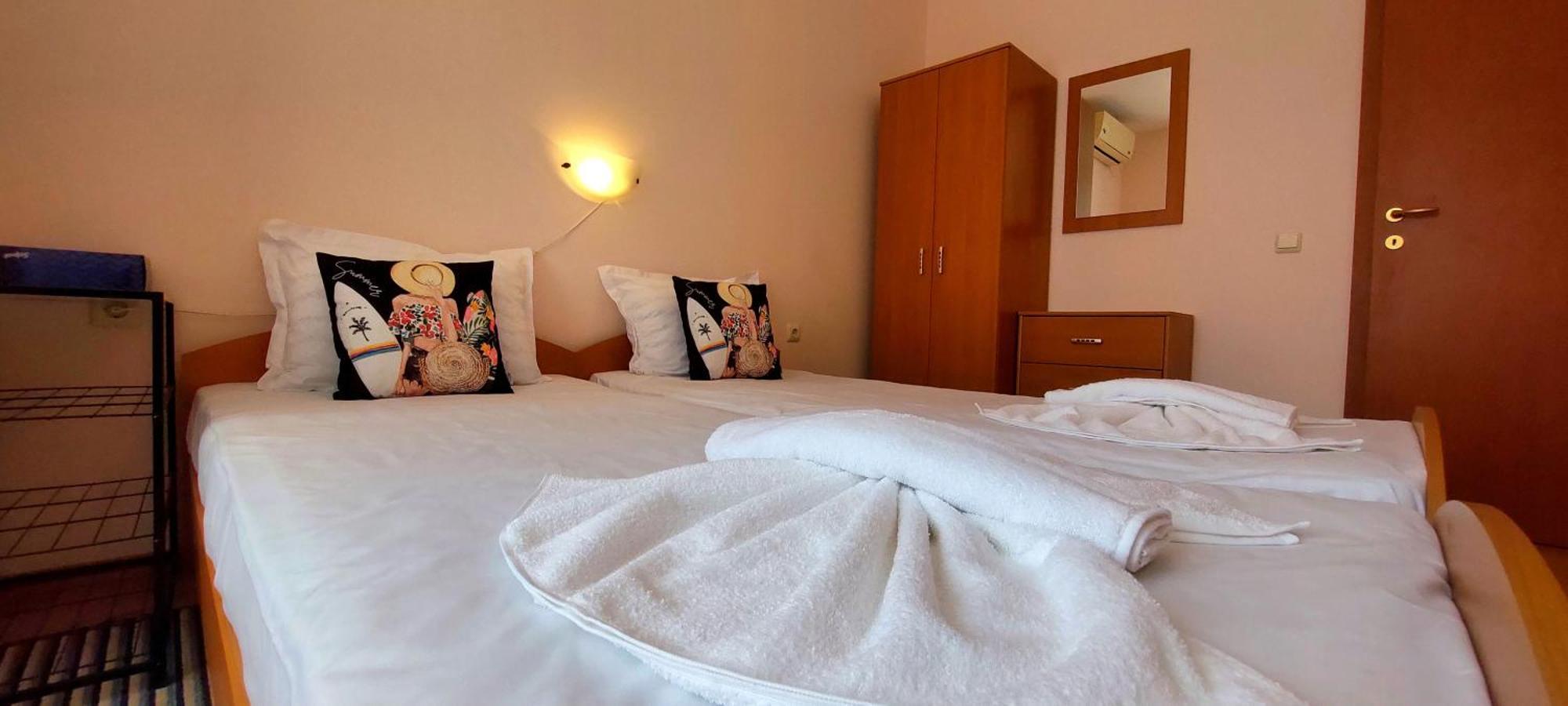 Holiday-Orchid Menada Apartments Slăntjev Brjag Rum bild