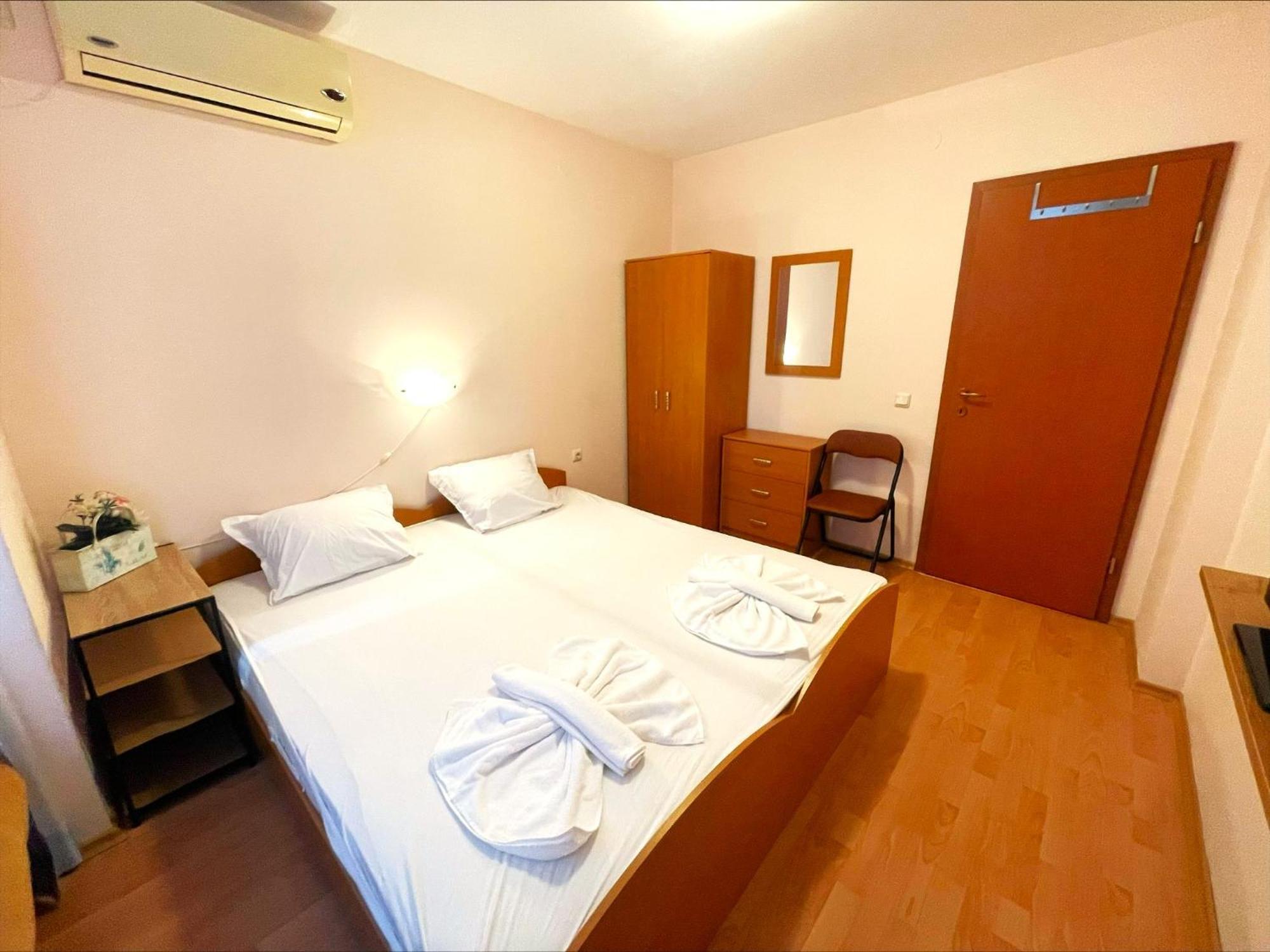 Holiday-Orchid Menada Apartments Slăntjev Brjag Rum bild